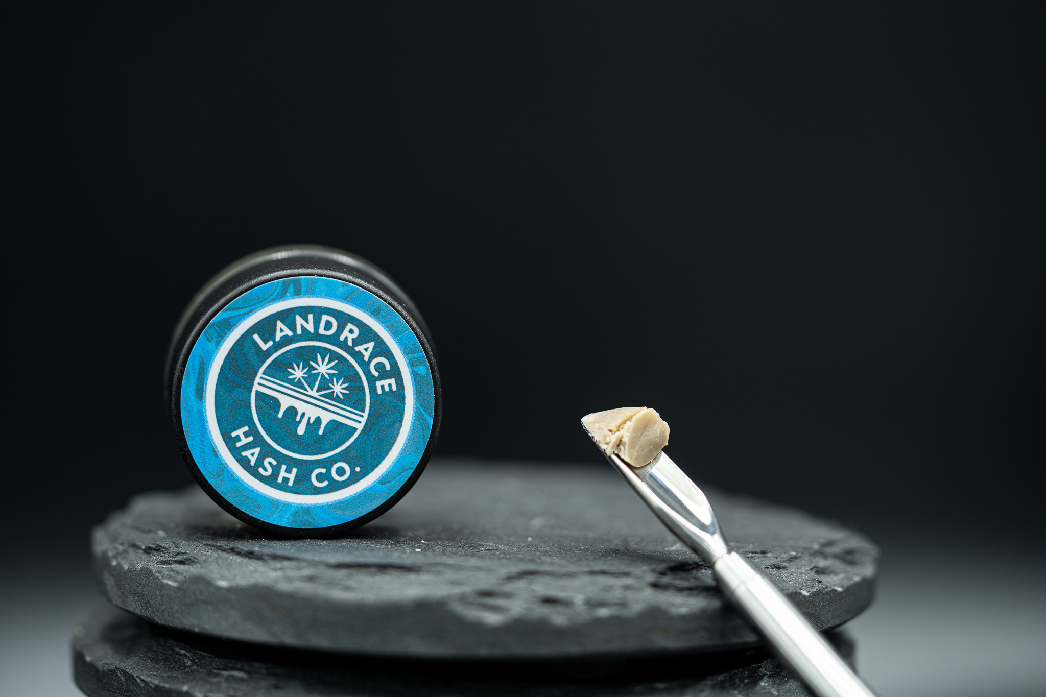 Photograph of product: Str8 Punch au chocolat Rosin - Landrace au chocolat Co.
