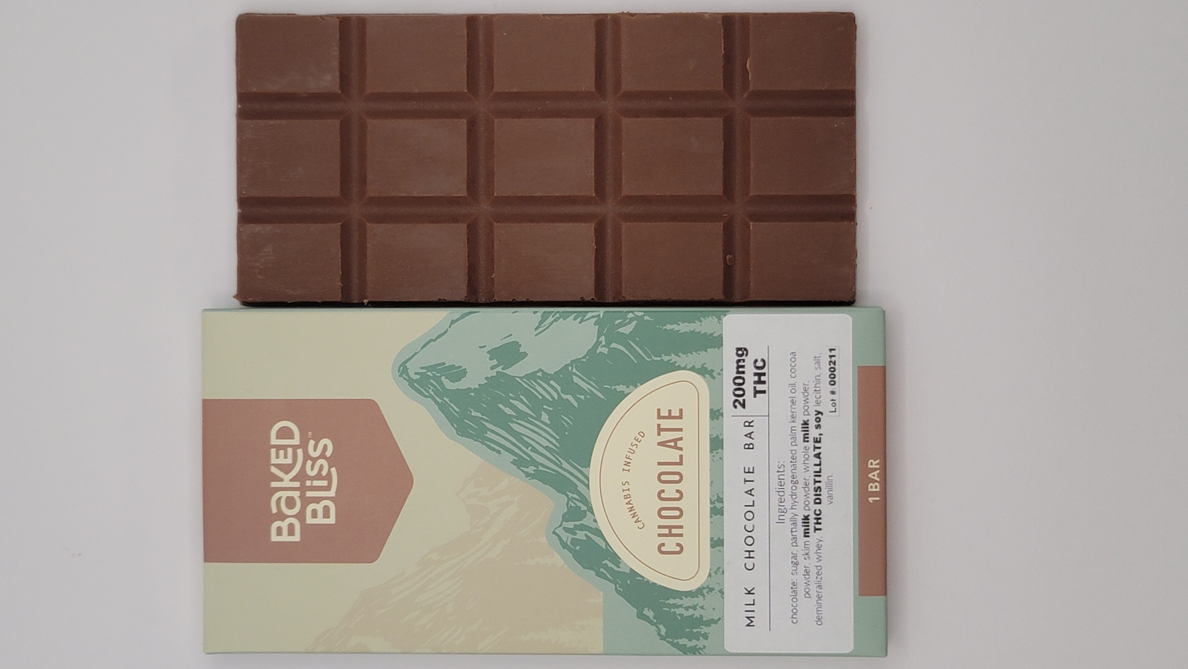 Photograph of product: Milk Chocolate Bar. 200mg. Baked Bliss