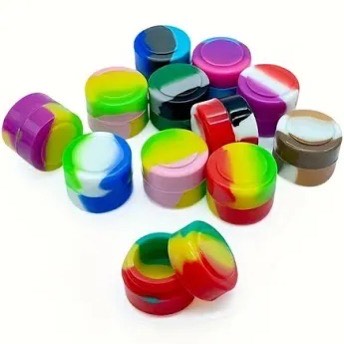Photograph of product: LuvBuds | Silicone Wax 5mL Puck