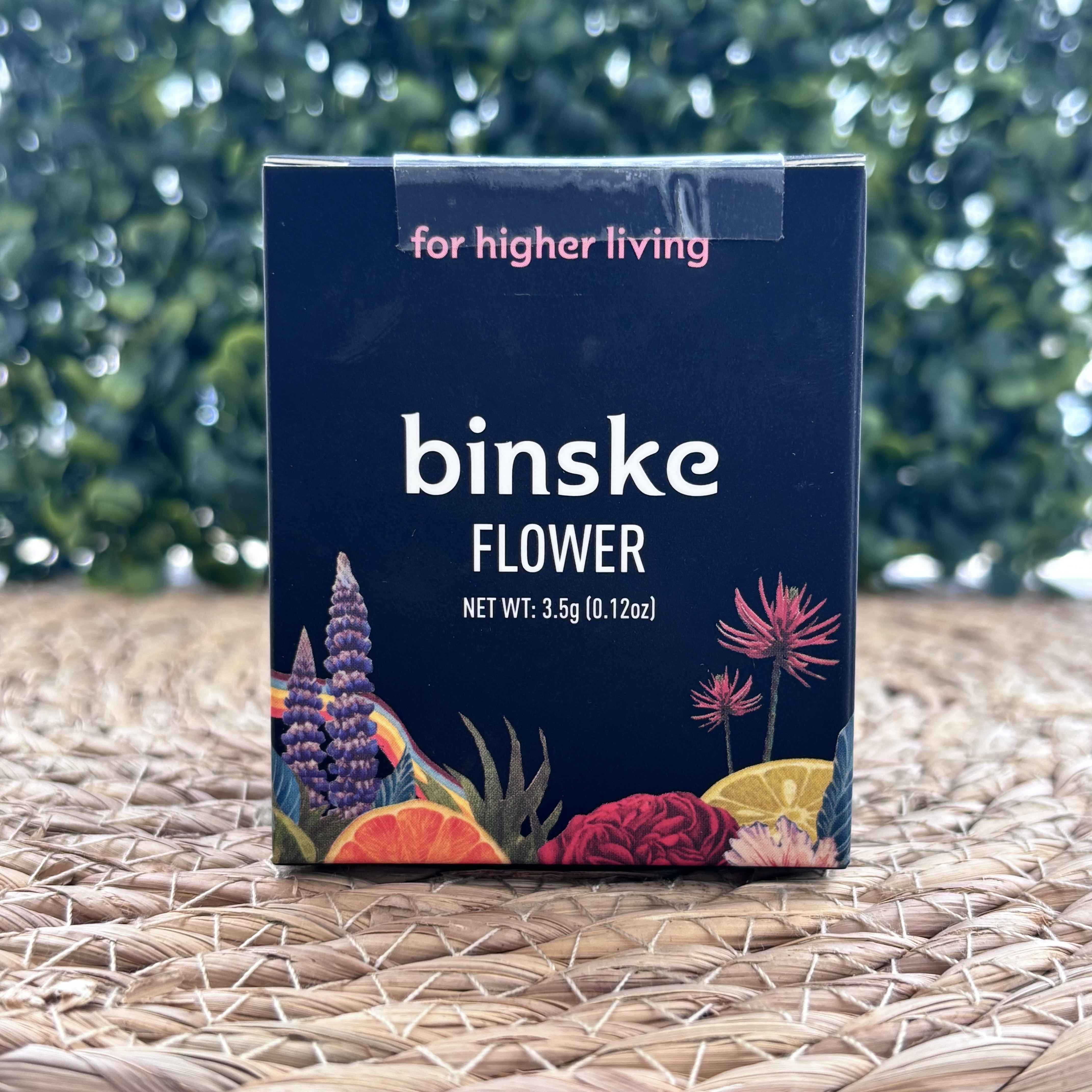 Photograph of product: Binske  - Double Baked Cake - Flower - 3.5g