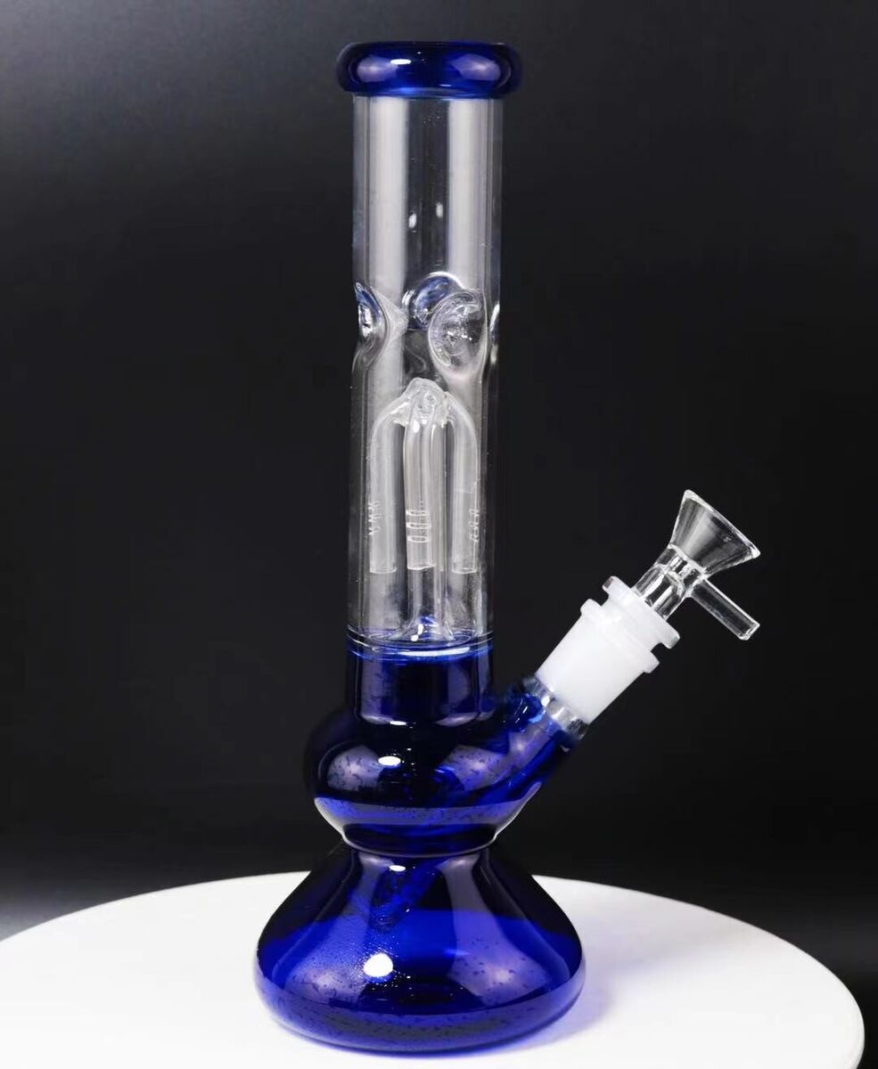 Photograph of product: 10" Beaker Bong