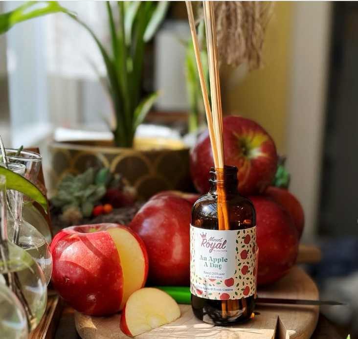Photograph of product: Mount Royal - An Apple a Day Reed Diffuser