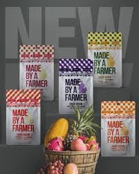 Photograph of product: Strawnana au chocolat Gummies