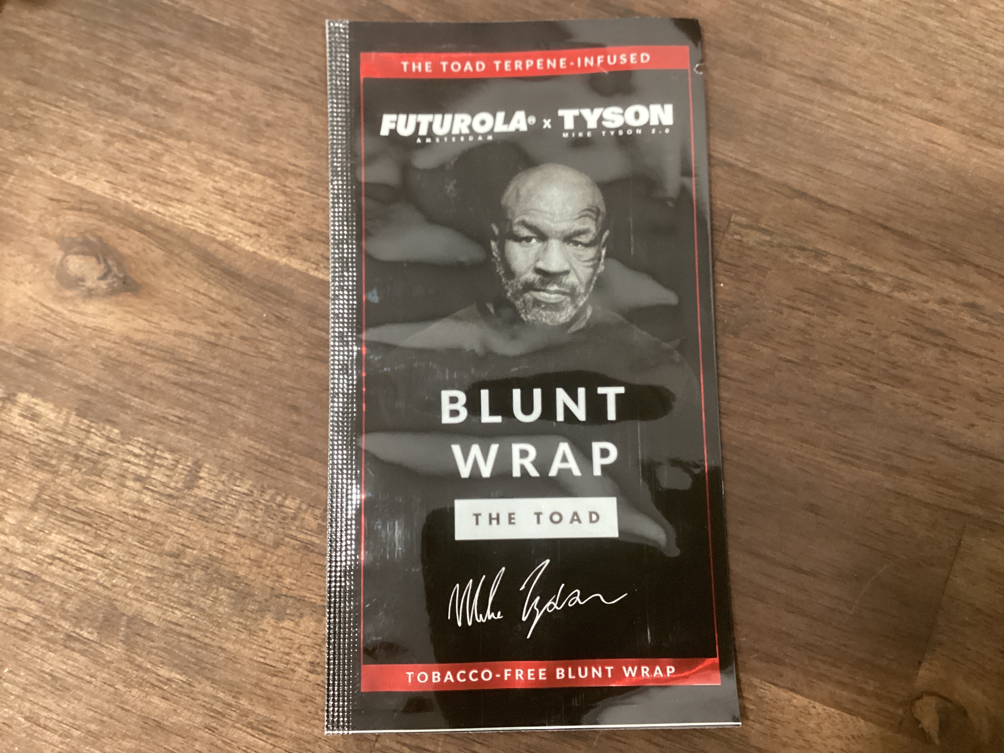 Photograph of product: Tyson 2.0 x Futurola Terpene Infused Tobacco-Free Blunt Wraps