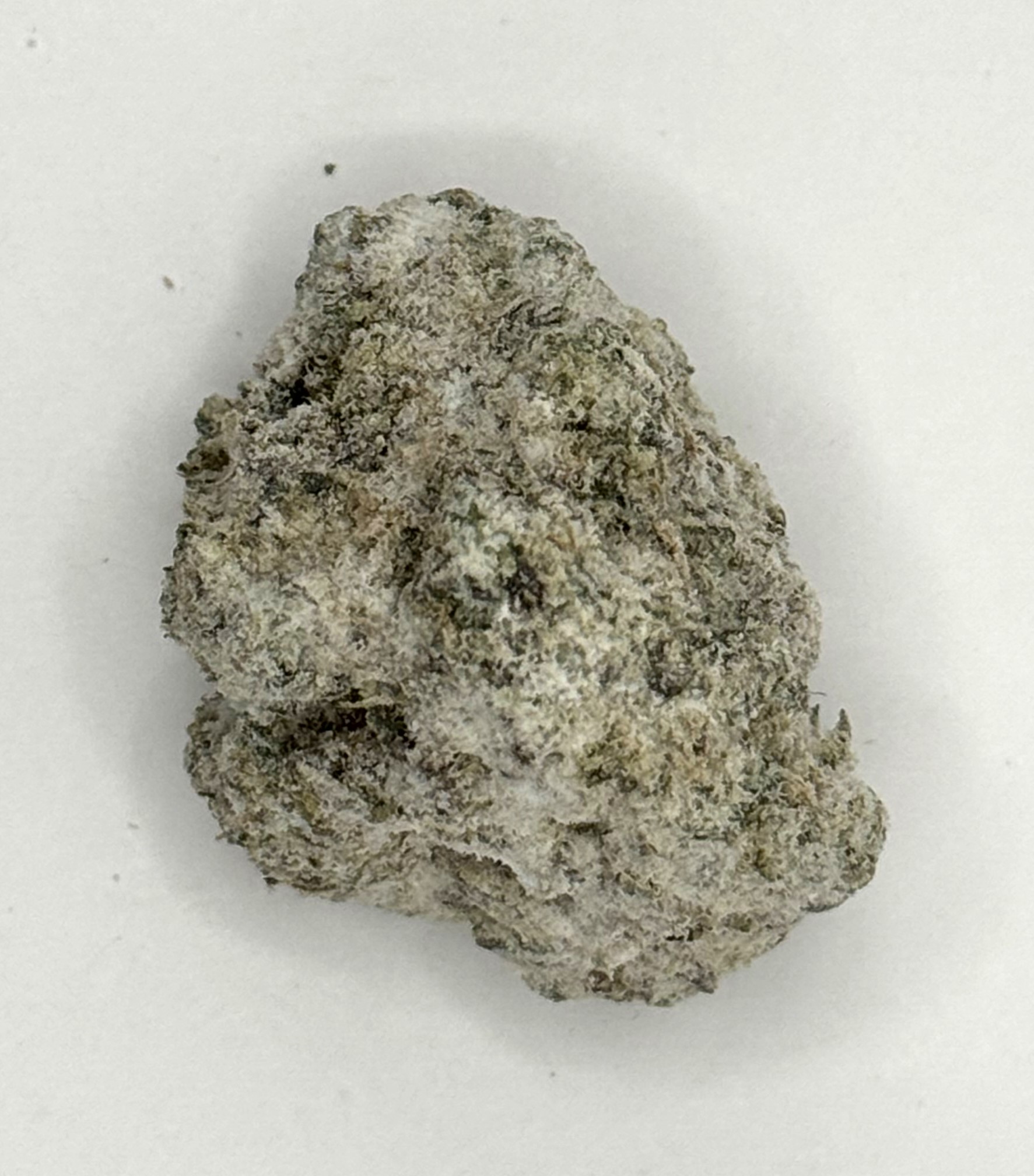 Photograph of product: Madhaus | Crumb Cake | Snow Caps| 3.5G TH-ouiA Infused Flower