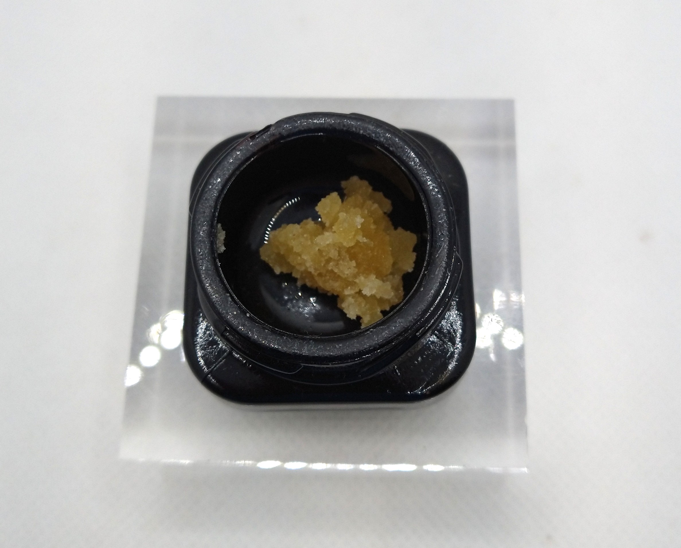 Photograph of product: Lit Labs | Cookies N Cream | Cured Resin Concentrate Hybrid
