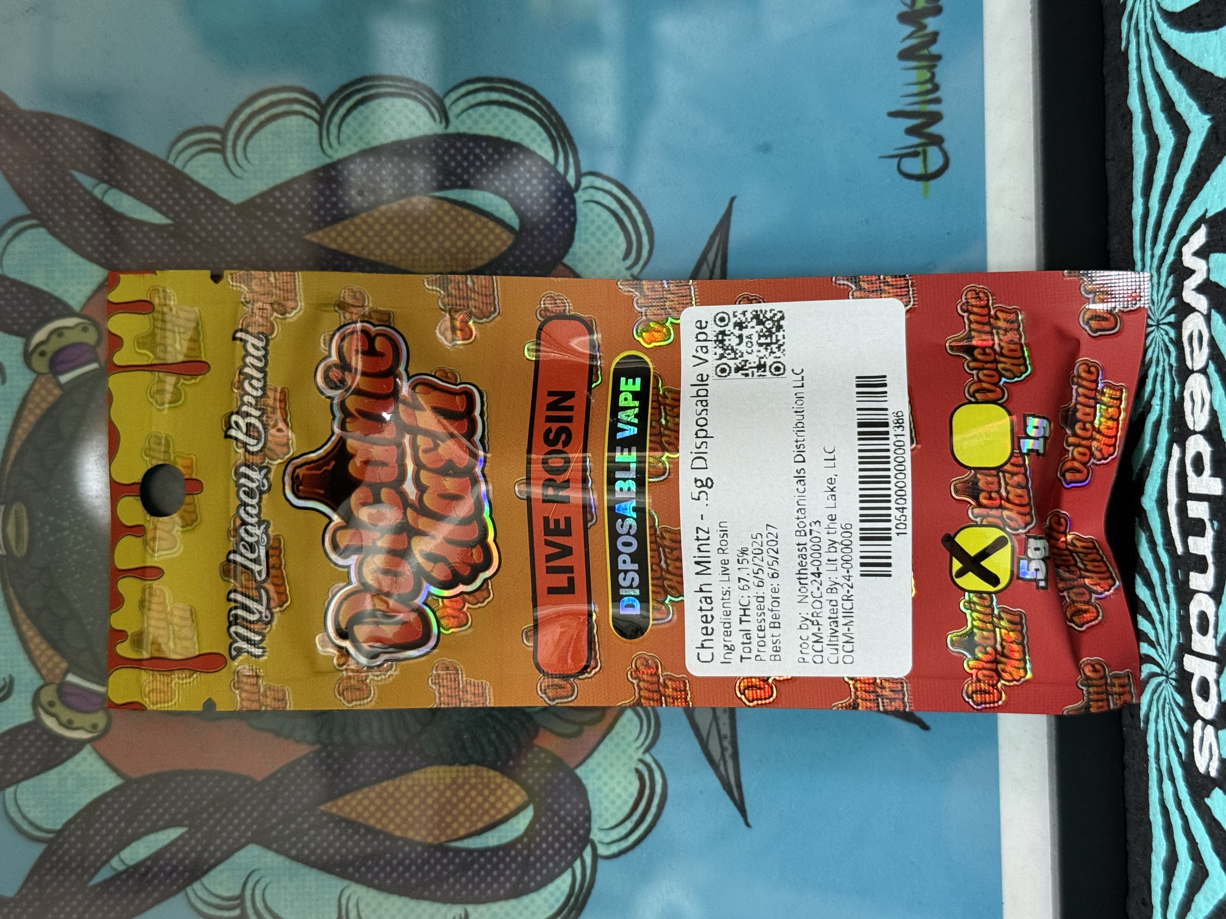 Photograph of product: Lit By The Lake au chocolat Rosin AIO - Cheetah Mintz