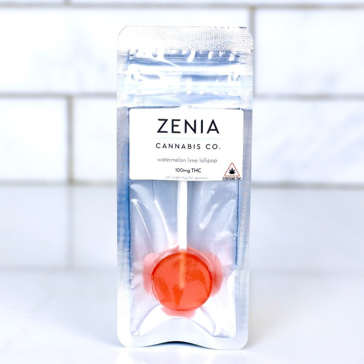 Photograph of product: Zenia | Strawberry Peach Raspberry | 100mg TH-oui Lollipop