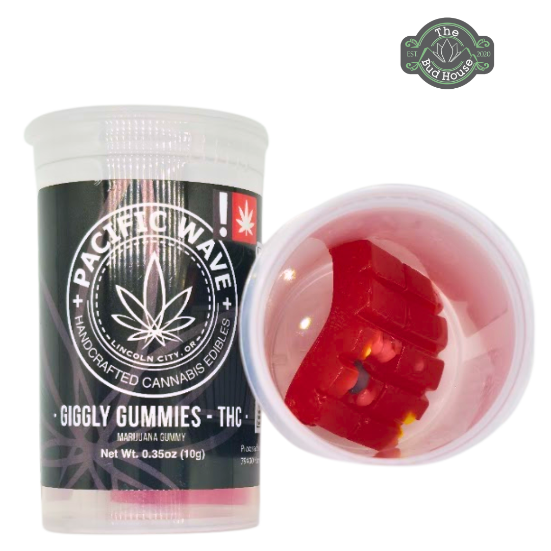 Photograph of product: Pacific Wave 100mg GALACTIC CHERRY Giggly Gummy