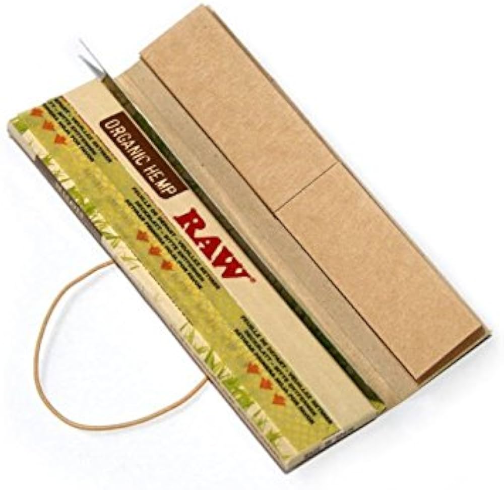 Photograph of product: Connoisseur 1.25 Rolling Papers + Tips
