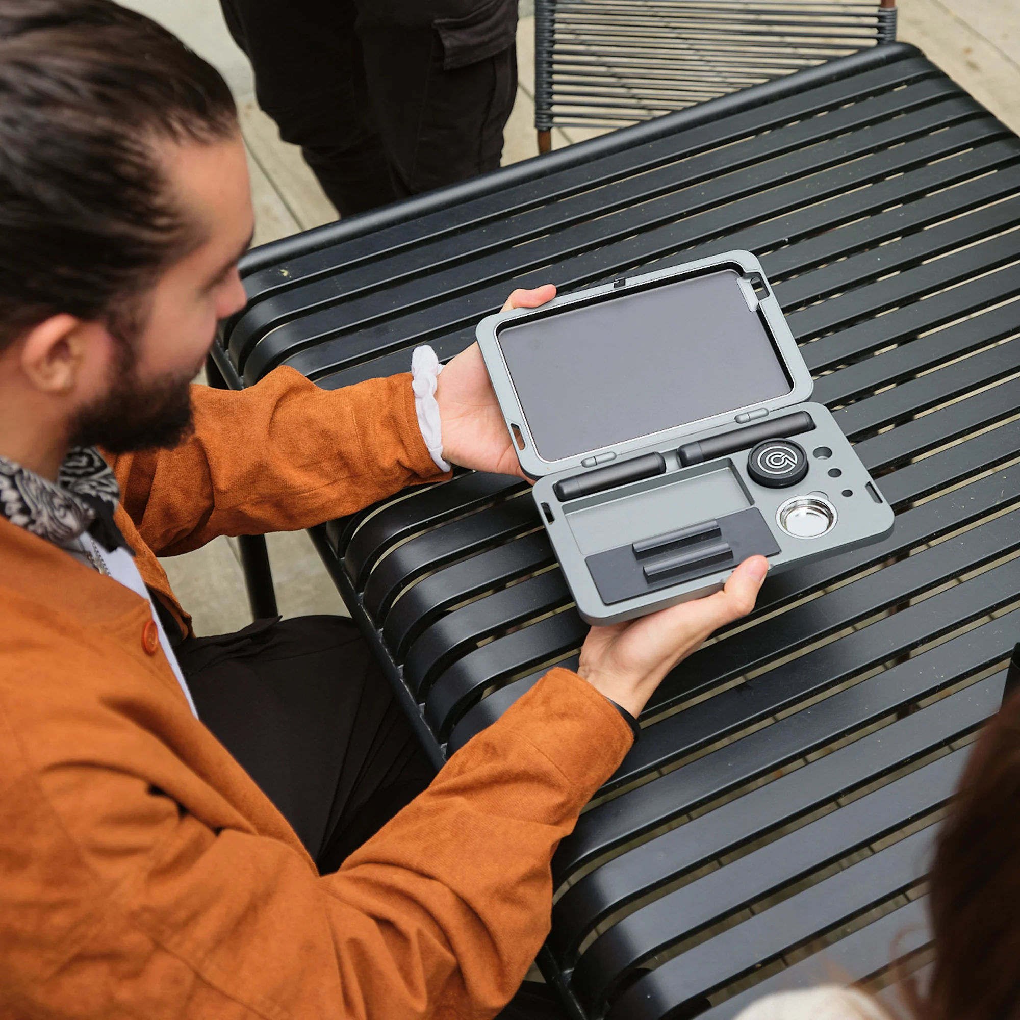Photograph of product: Cloudious9 - MLT9 Survival Rolling Tray