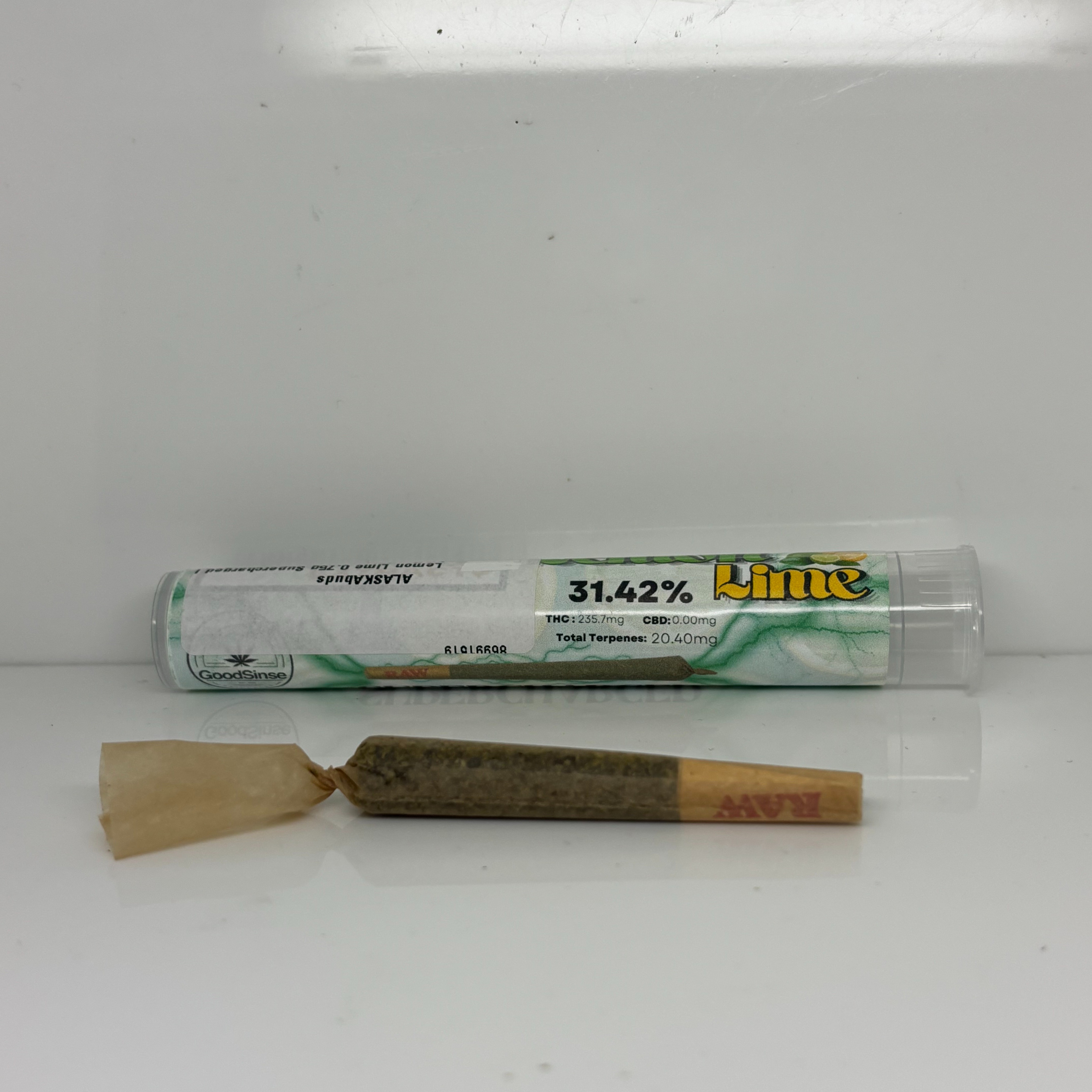 Photograph of product: Lemon Lime 0.75g Infused Joint 31.42% TH-oui by GoodSinse