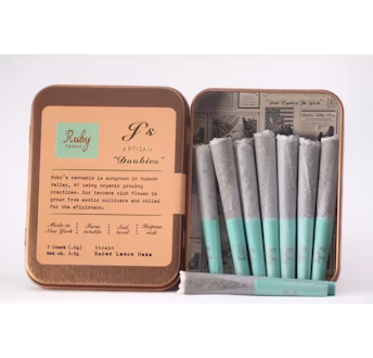 Photograph of product: Ruby Farms | Super Lemon Haze | Ruby Doobies | Oui'd | 7 Pack