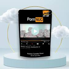 Photograph of product: Prepackaged - Glo - PornNUG - (Hybrid) - 27.13% TH-oui - 3.5g