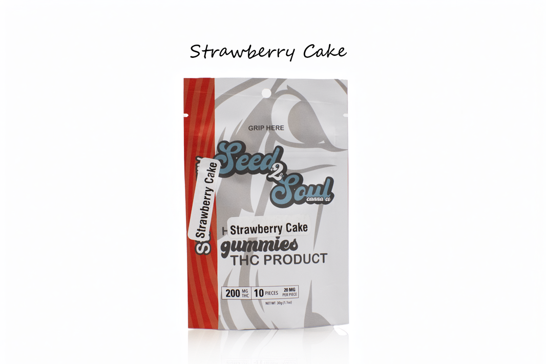 Photograph of product: Strawberry Cake | TH-oui Gummies 200mg (10pk)