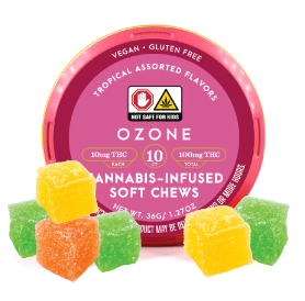 Photograph of product: Ozone | Edibles | Berry Assorted | Infused | Soft Chews | 100mg
