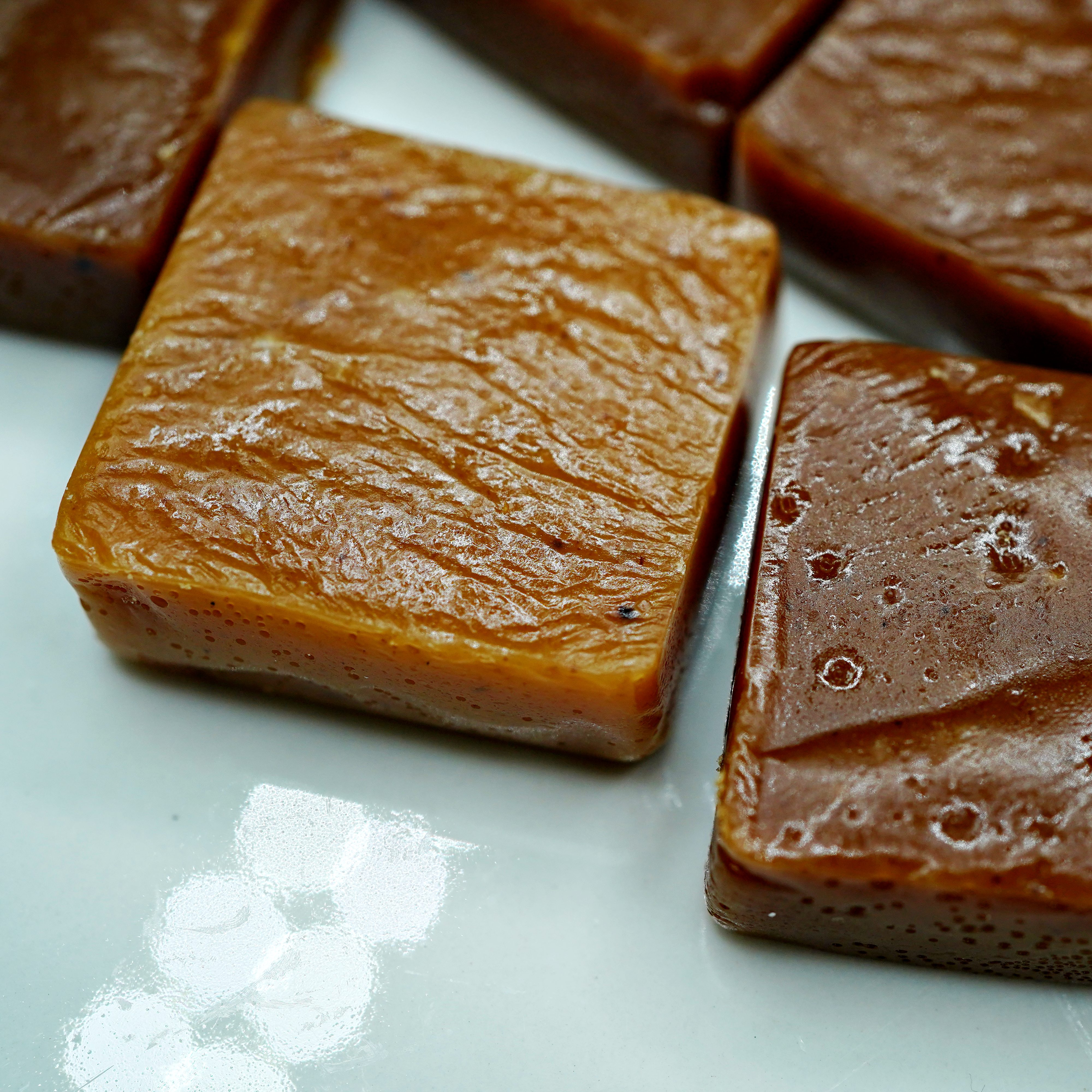 Photograph of product: MAC Salted Caramels 10x25mg