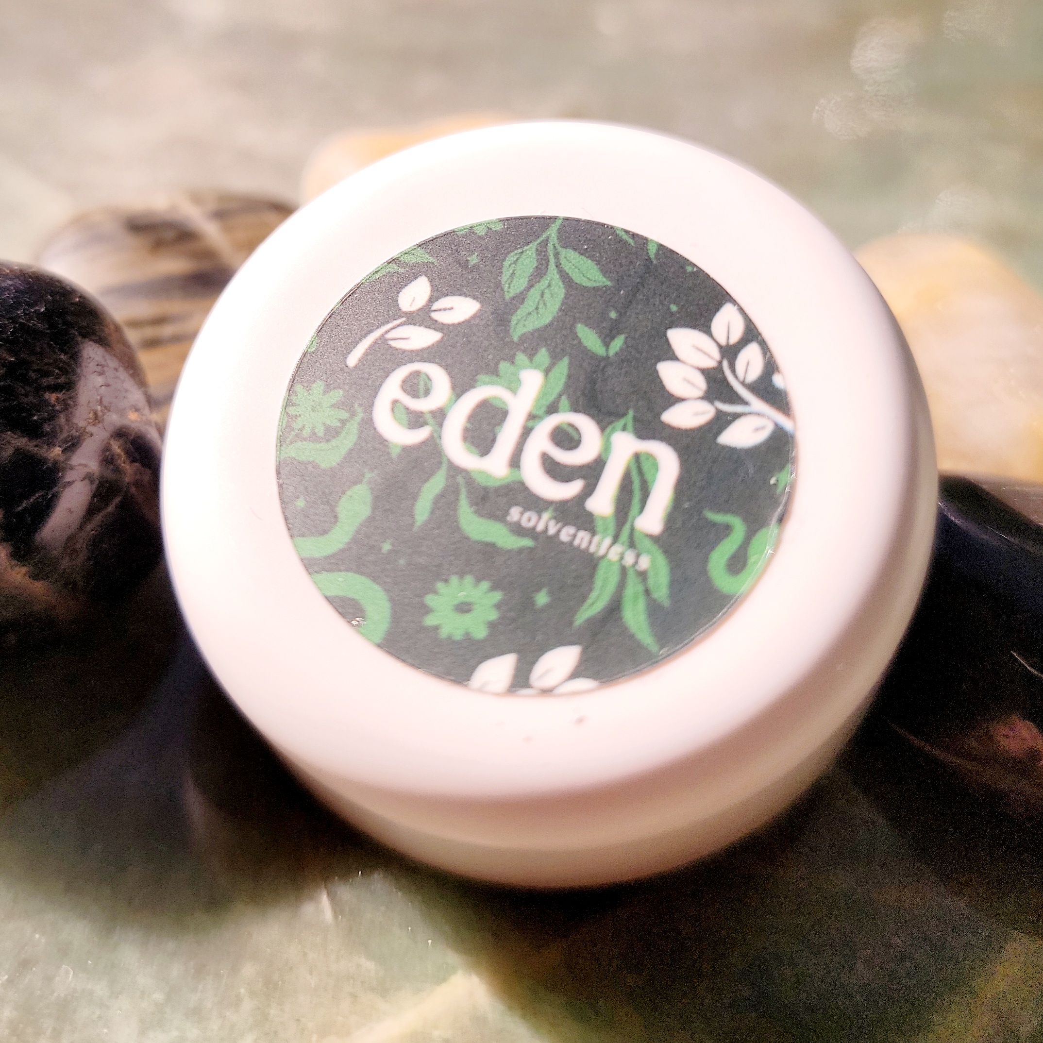 Photograph of product: Kushlato Cold Cure Live Rosin 1g - Eden
