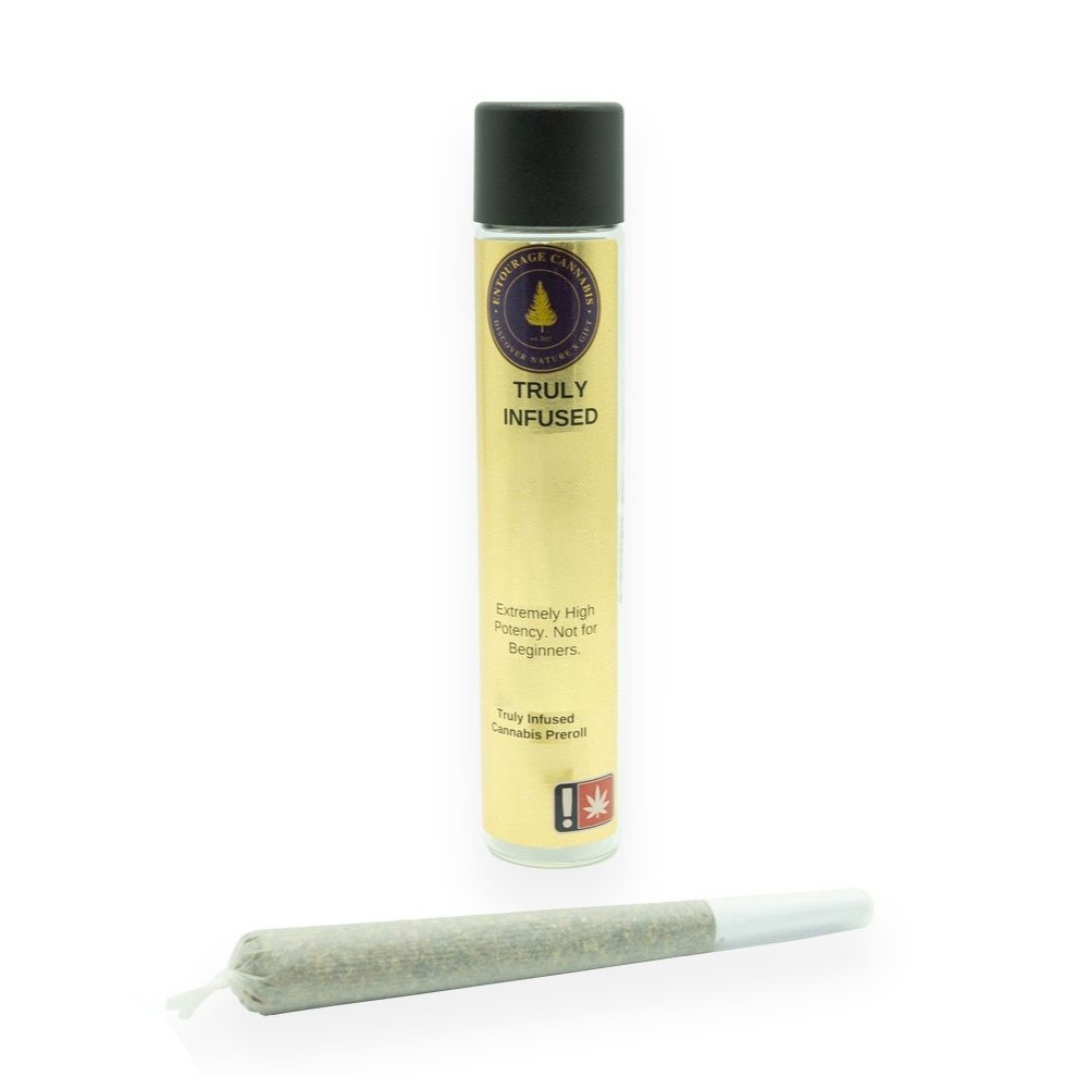 Photograph of product: Entourage Oui'd | RED VELVET x CHURRO CHARM Infused Preroll