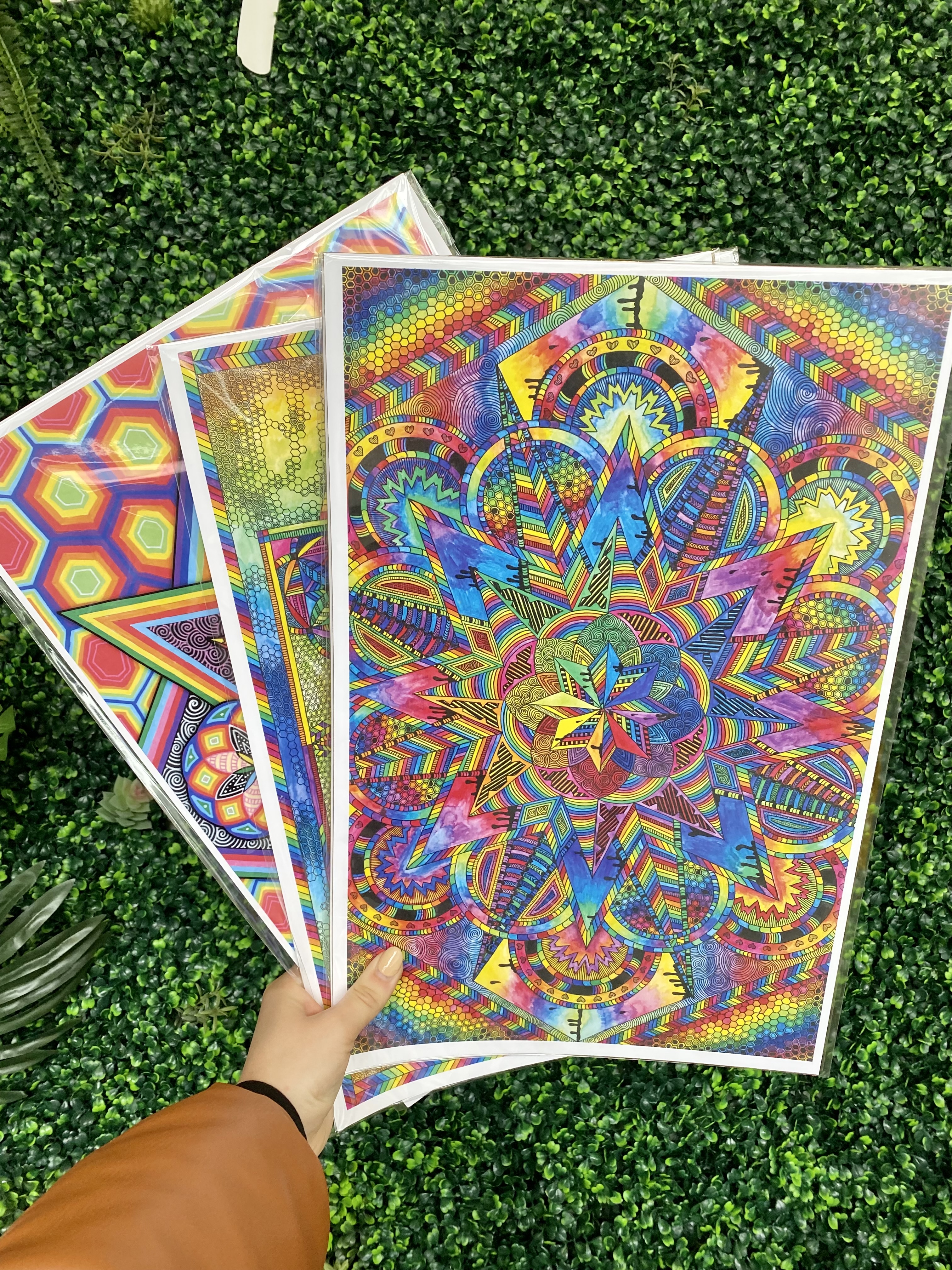 Photograph of product: Psychedelic Trippy Large Prints 11"x7" @artbybri.dod