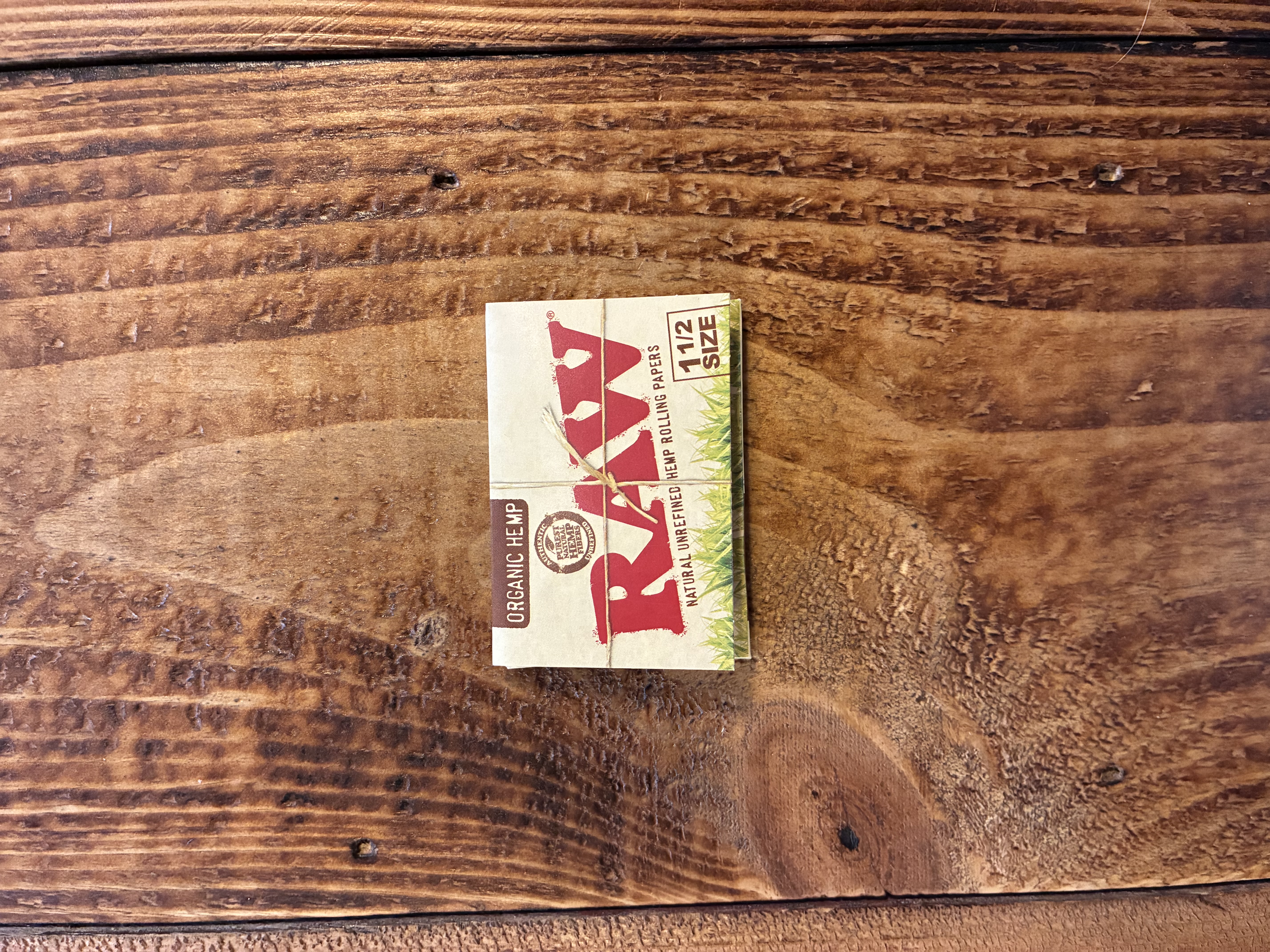 Photograph of product: Raw 1.5" Organic Rolling Papers