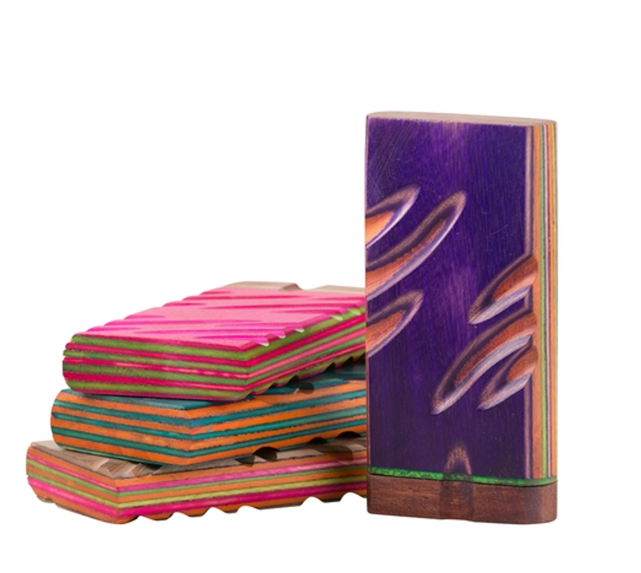 Photograph of product: LUVBUDS 3" BASIC WOOD DUGOUT/1 HITTER