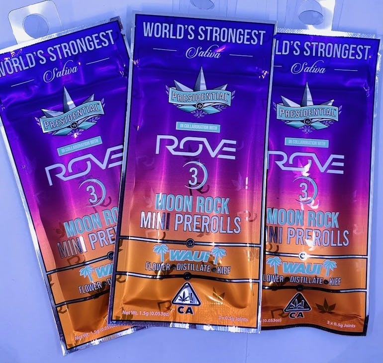 Photograph of product: WAUI 0.5G MOONROCK MINI PREROLL 3 PACK