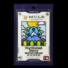 Photograph of product: Mule 100mg NW Berry 1:1:1 TH-oui:CBD:CBN Oui'd 2 Piece Kicker Gummy