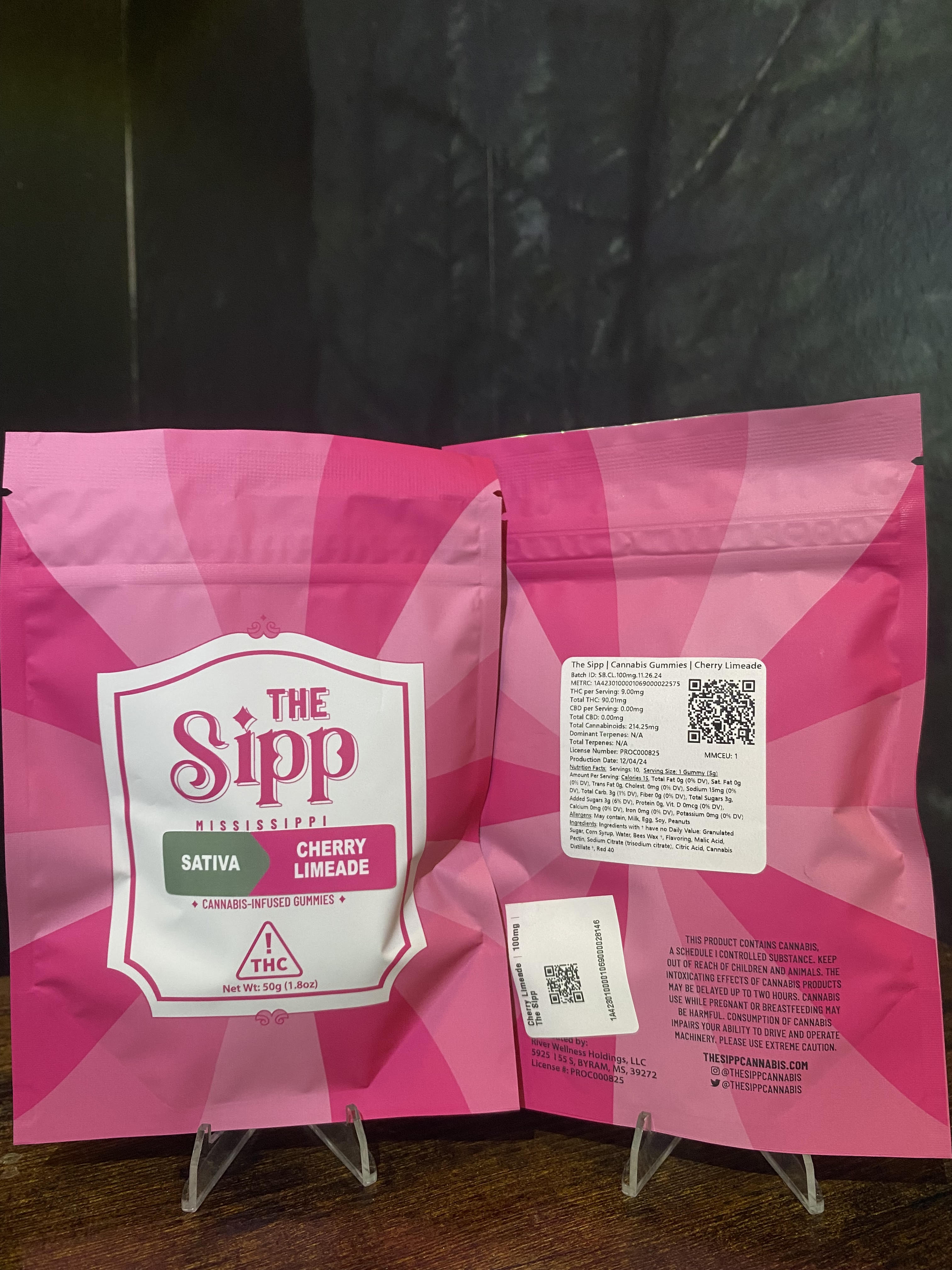 Photograph of product: Cherry Limeade | 100mg | The Sipp