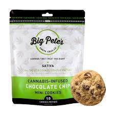 Photograph of product: Oui'd Chocolate Chip Mini Cookies 100mg 10pk