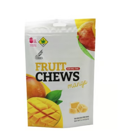 Photograph of product: Ceres Oui'd Mango Fruit Chew 10pk 100mg