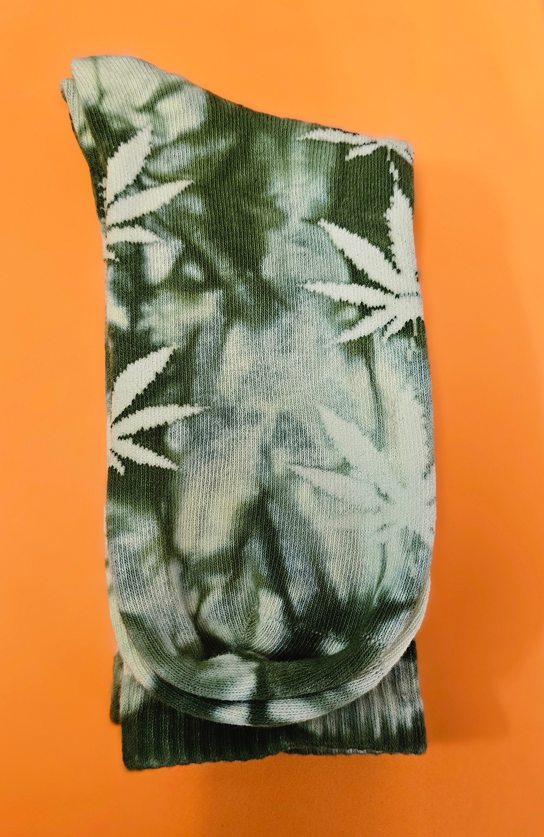 Photograph of product: Pot Leaf Socks