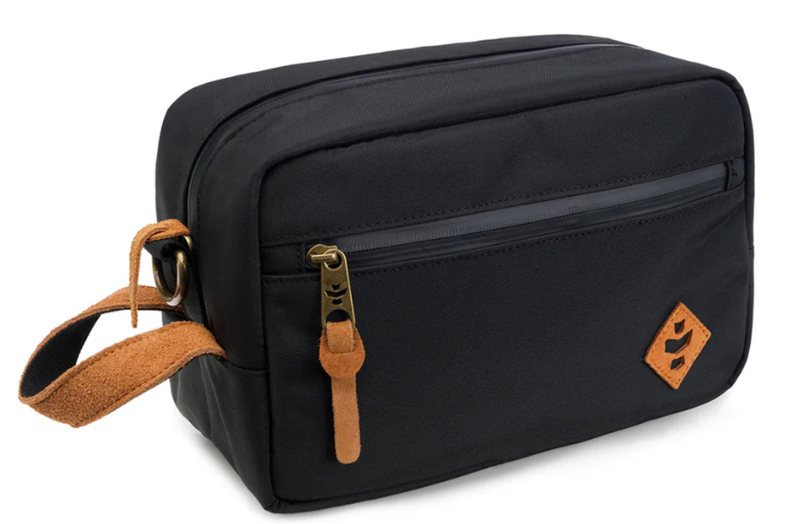 Photograph of product: Revelry | The Stowaway | Smell Proof