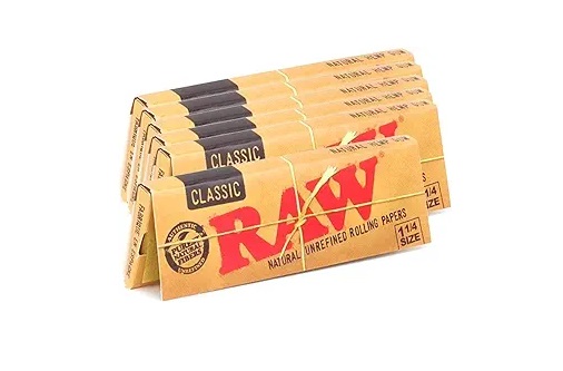 Photograph of product: Raw Classic 1/4 Papers $3 PC-23