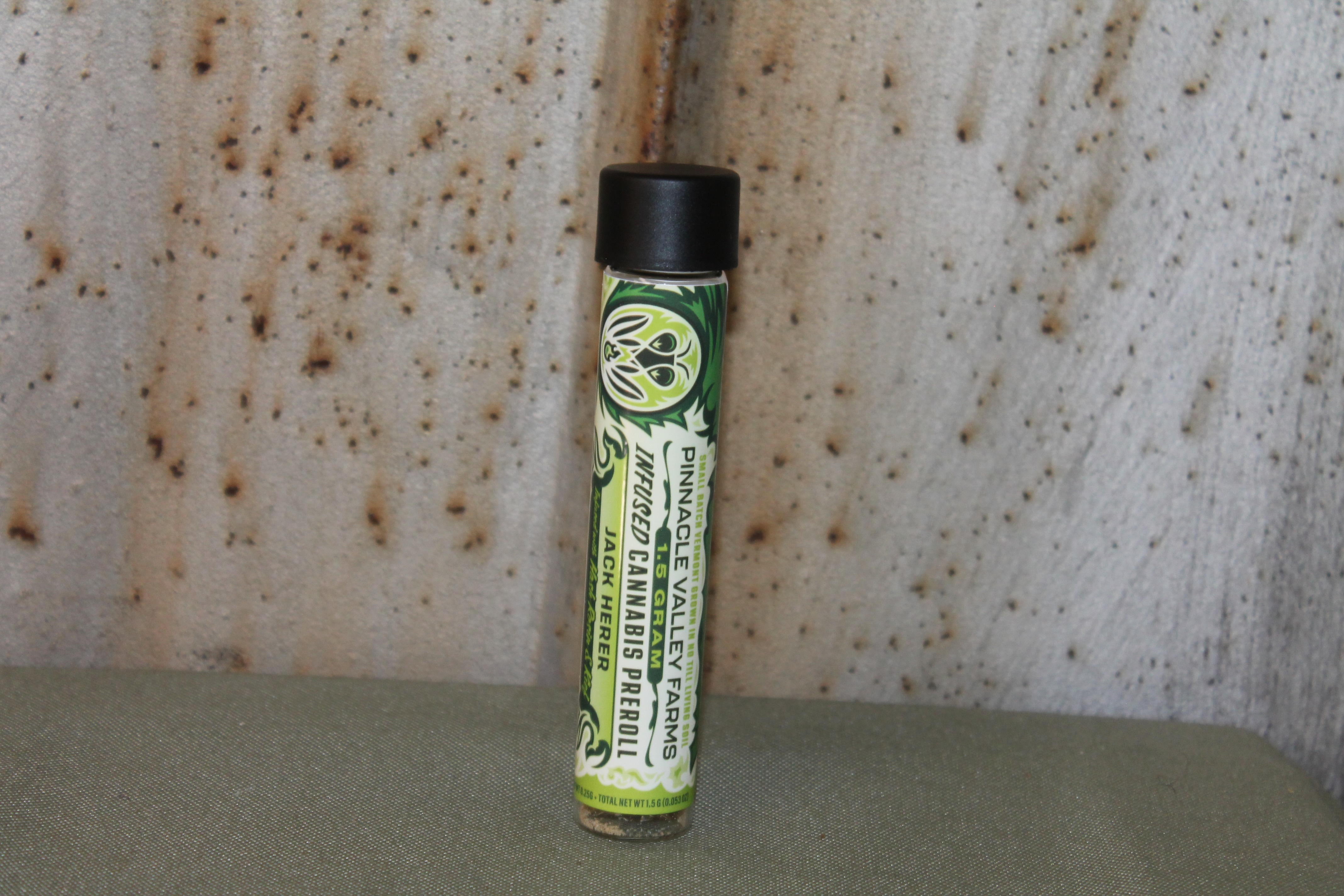 Photograph of product: Pinnacle Valley | Jack Herer I Infused Pre-Roll