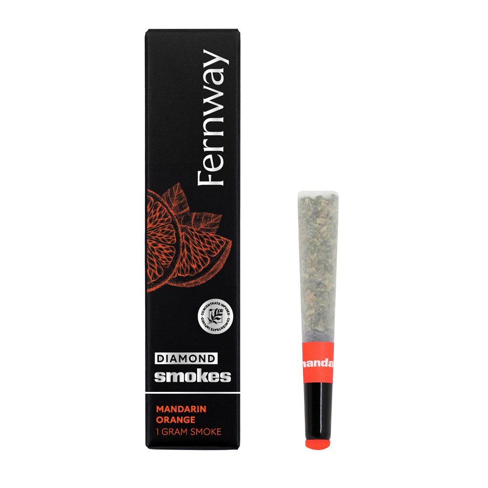 Photograph of product: Fernway Mandarin Orange Diamond Infused Preroll
