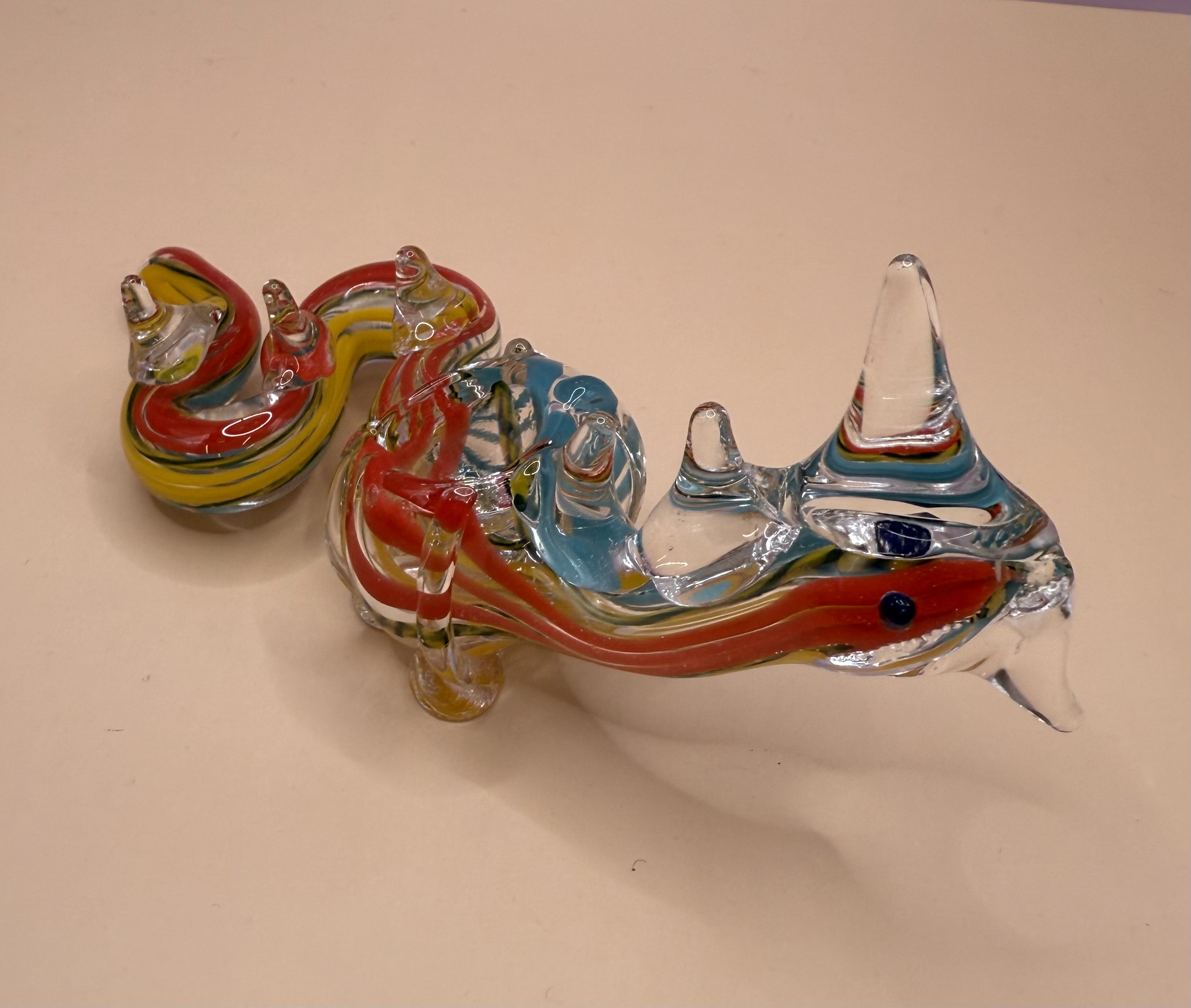Photograph of product: (REG) Animal Glass Pipe