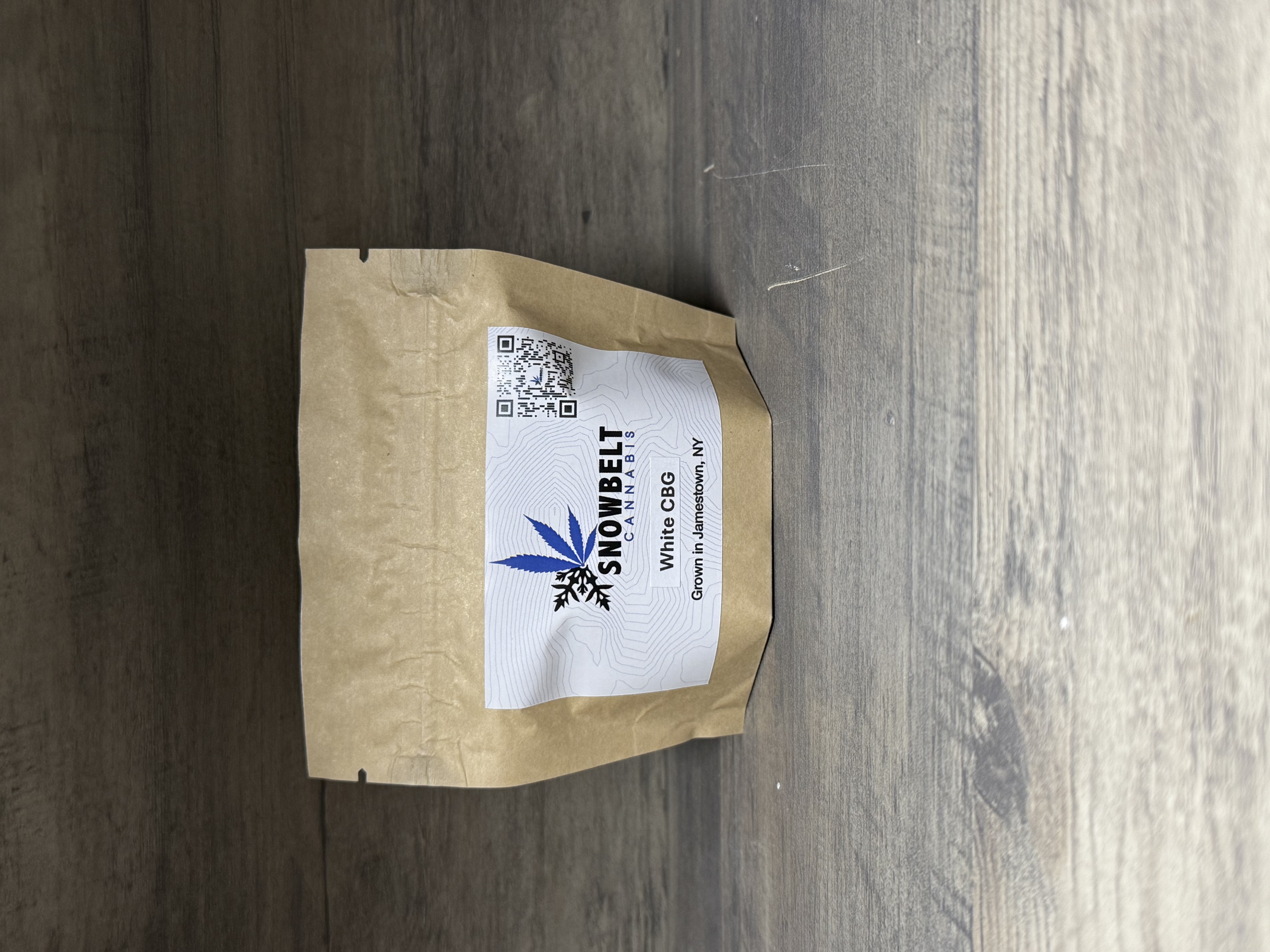 Photograph of product: Snowbelt Oui'd CBG Flower - White - 3.5g
