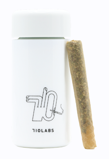 Photograph of product: 710 Labs Sherb Fumez #14 + Mad Honey #42 Persy Doink