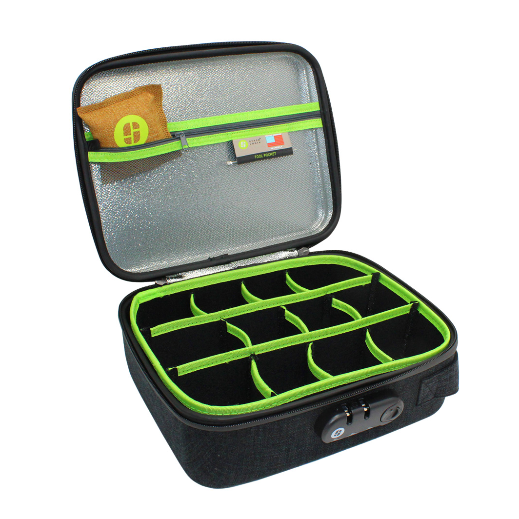 Photograph of product: Stash Logix Silverton Large Bag