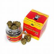 Photograph of product: Caviar Gold / Moon Rocks / Fryday s