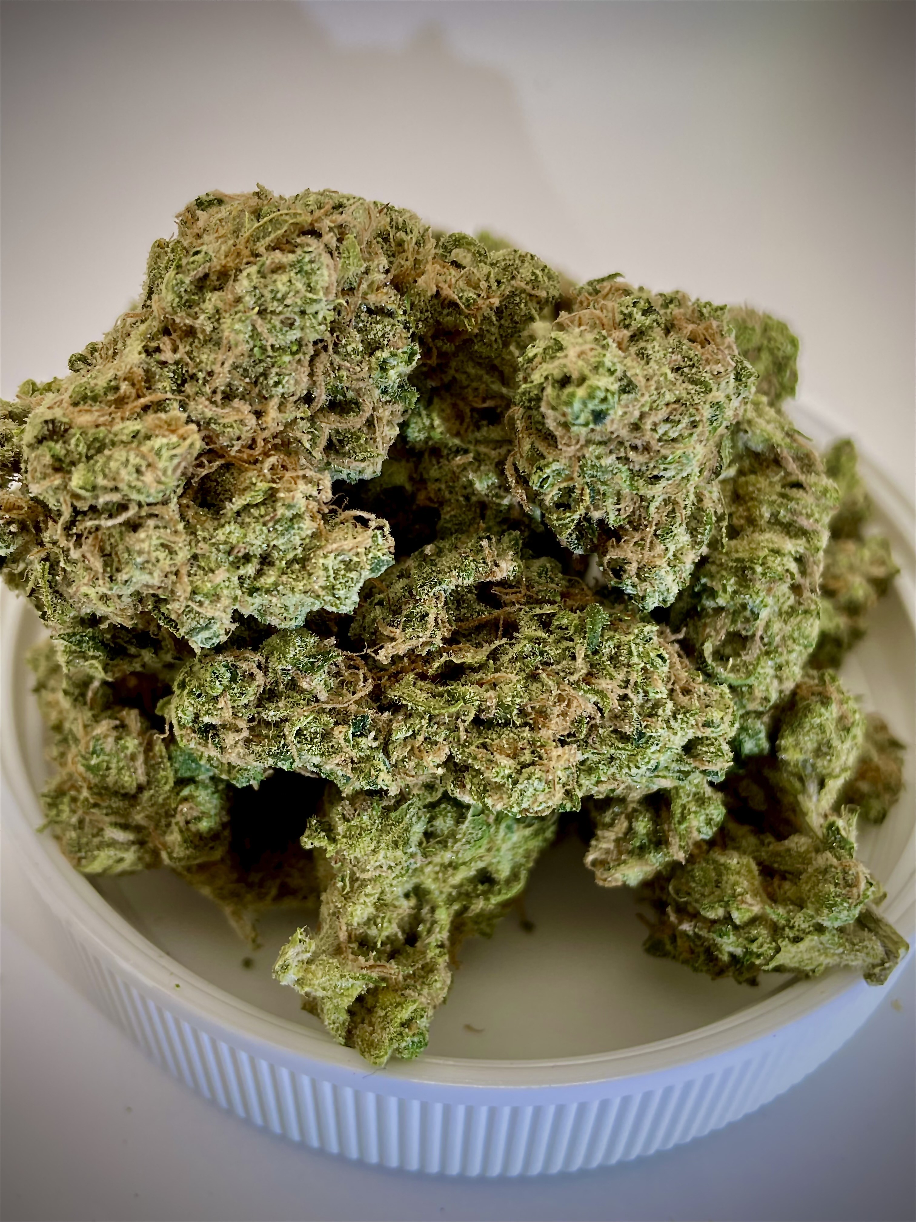 Photograph of product: Oregon Roots | 9lb Hammer - 1g