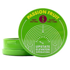 Photograph of product: 5MG TH-oui/CBN Passion Fruit Sleep Gummy