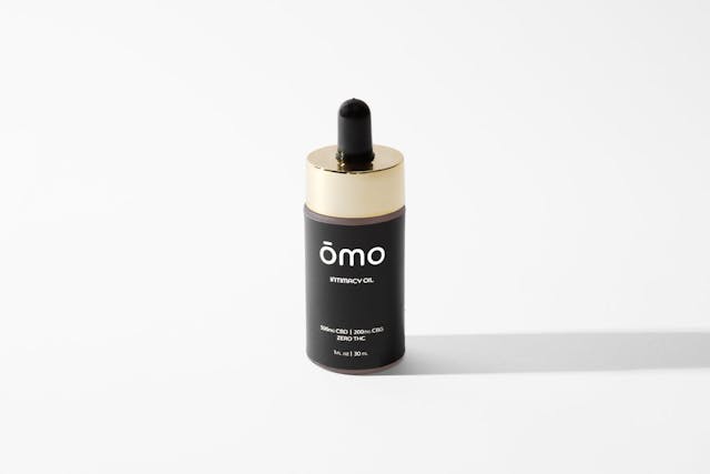 Photograph of product: Intimacy Oil | 500mg CBD 200mg CBG 30mL - 