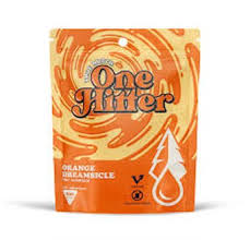 Photograph of product: TRUE NORTH | ORANGE DREAMSICLE | ONE HITTER | GUMMY | 200MG