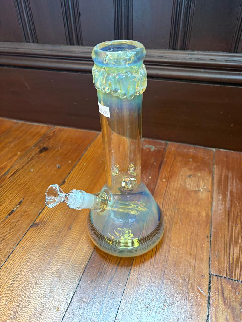 Photograph of product: Small USA made glass bong