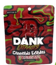 Photograph of product: Dank Extracts - Strawberry - 200mg Gummies (4x50mg)