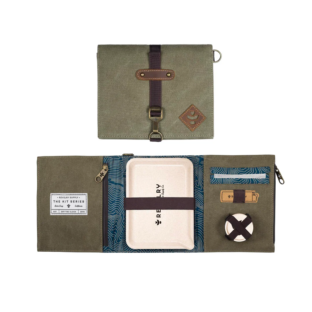 Photograph of product: Revelry - Rolling Tri-Fold Kit - Sage