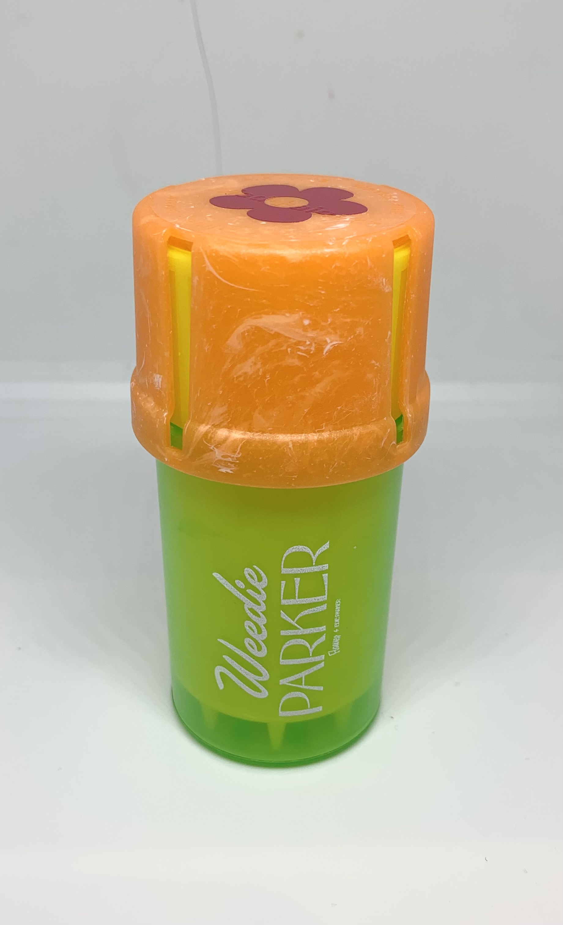 Photograph of product: "Green" Grinder Case || Edie Parker