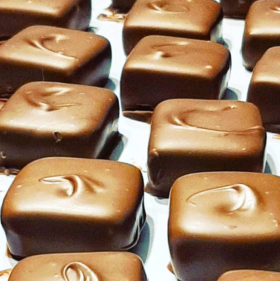 Photograph of Product: Chocolate Covered Caramels 250mg